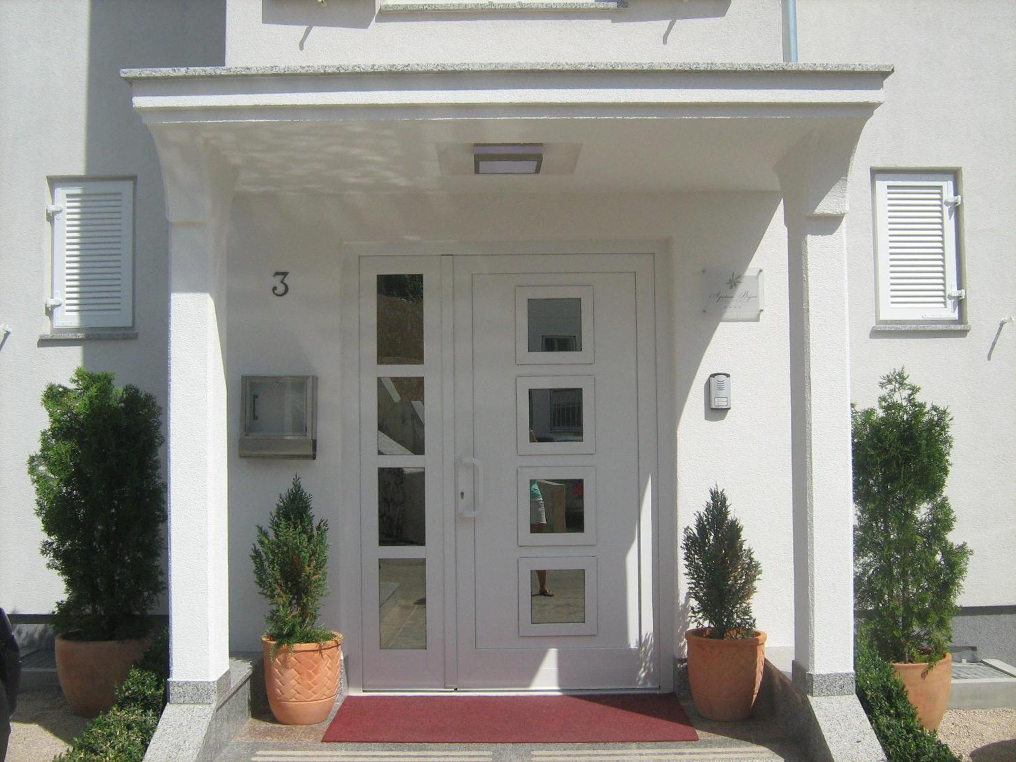 Apartments Bogovic Malinska Buitenkant foto