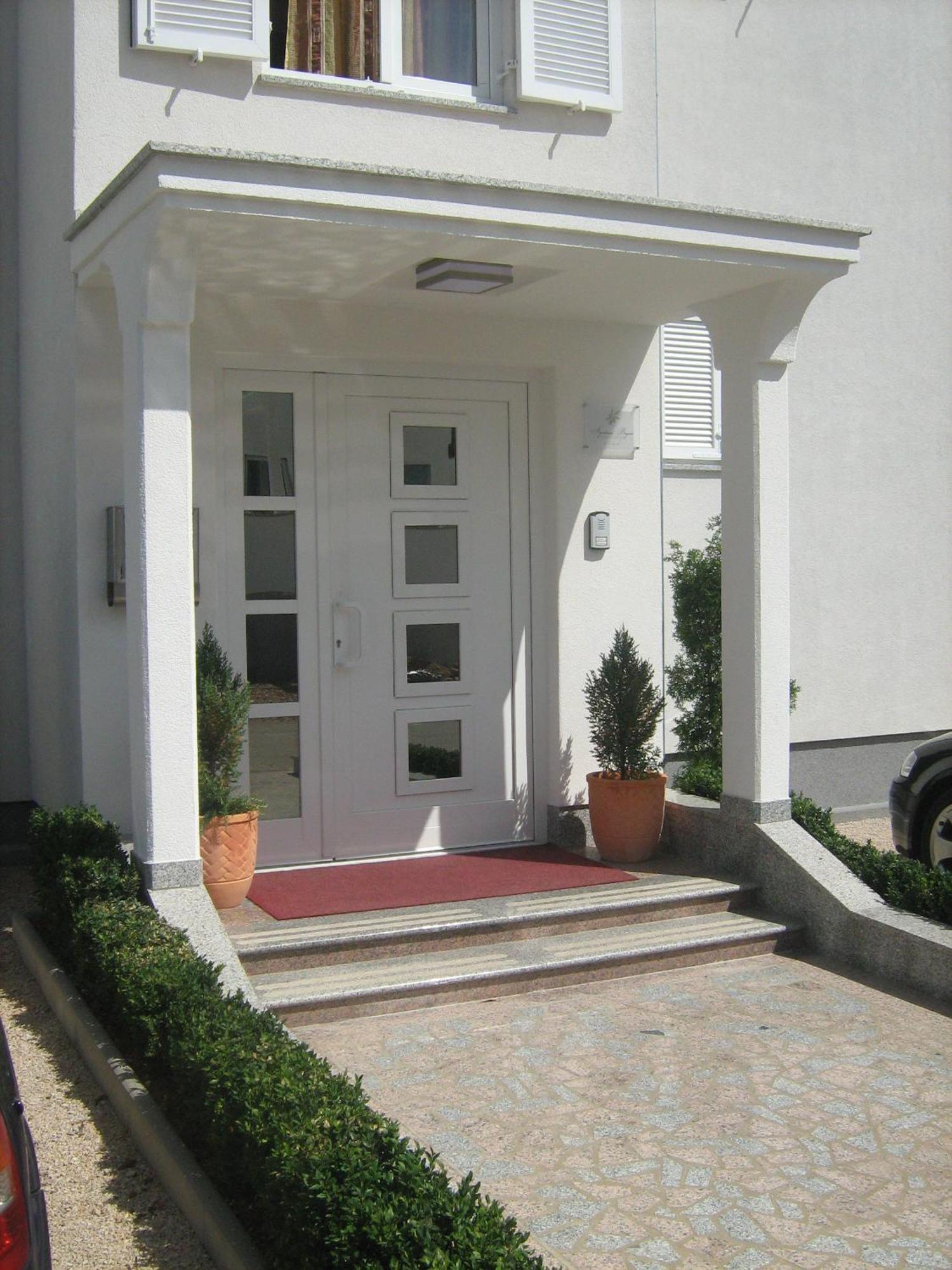 Apartments Bogovic Malinska Buitenkant foto
